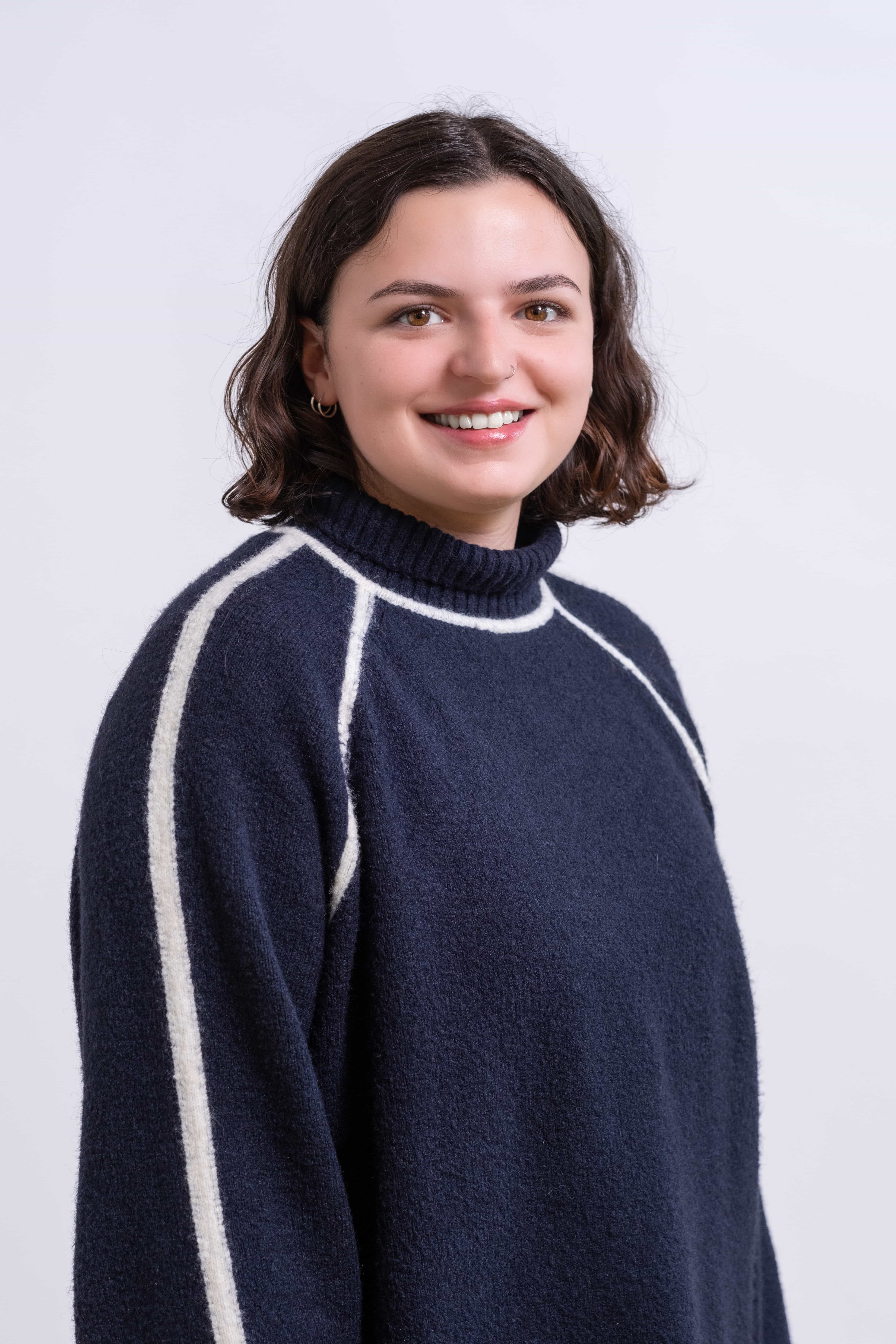 Iona Taylor Headshot